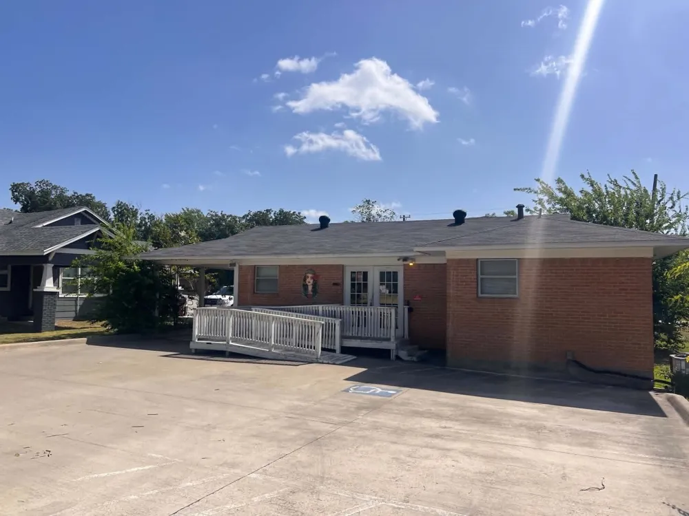 509 S Elm Street Royse City, TX 75189