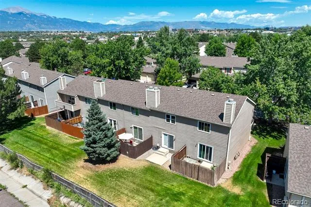 4323 Hunting Meadows Circle #5 Colorado Springs, CO 80916