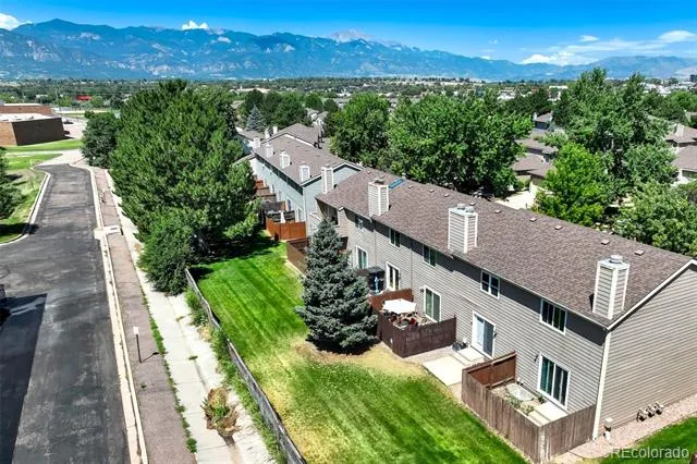 4323 Hunting Meadows Circle #5 Colorado Springs, CO 80916