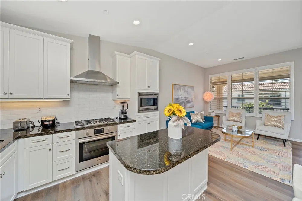 56 Jade Flower Irvine, CA 92620