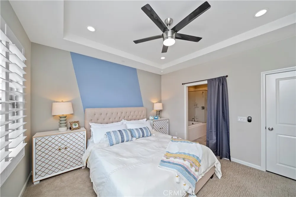 56 Jade Flower Irvine, CA 92620