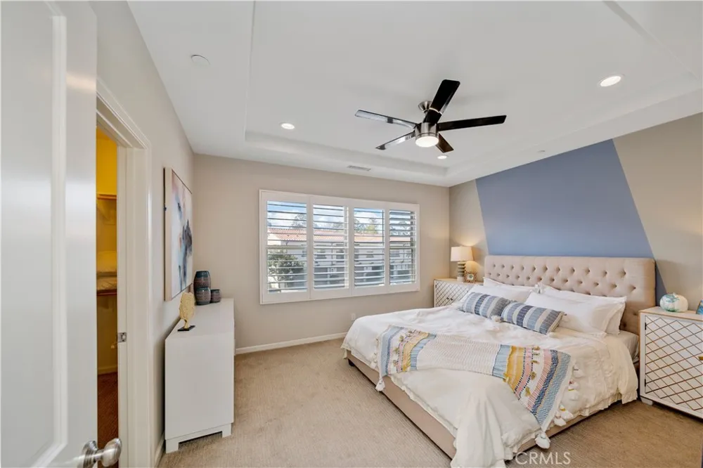 56 Jade Flower Irvine, CA 92620
