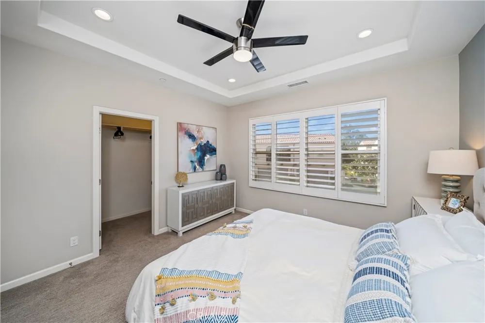 56 Jade Flower Irvine, CA 92620