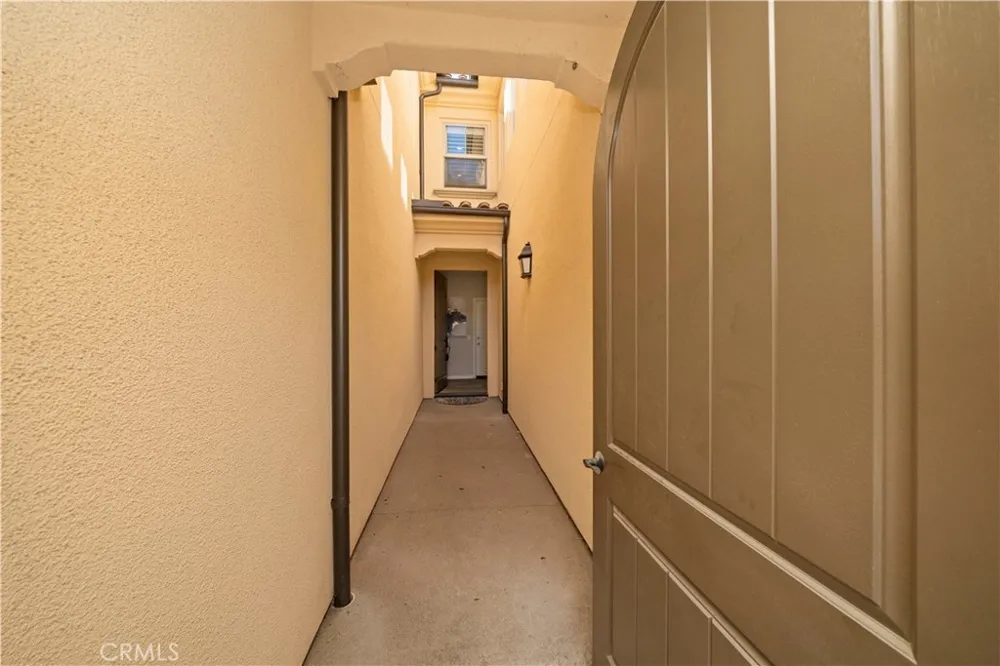 56 Jade Flower Irvine, CA 92620