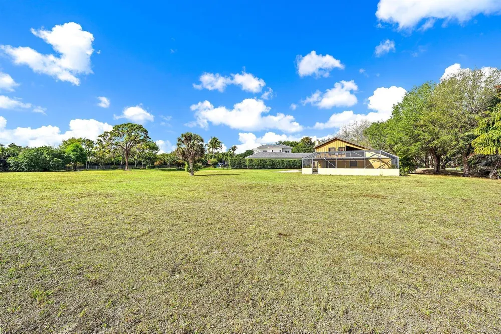 8090 Native Dancer Road E Palm Beach Gardens, FL 33418