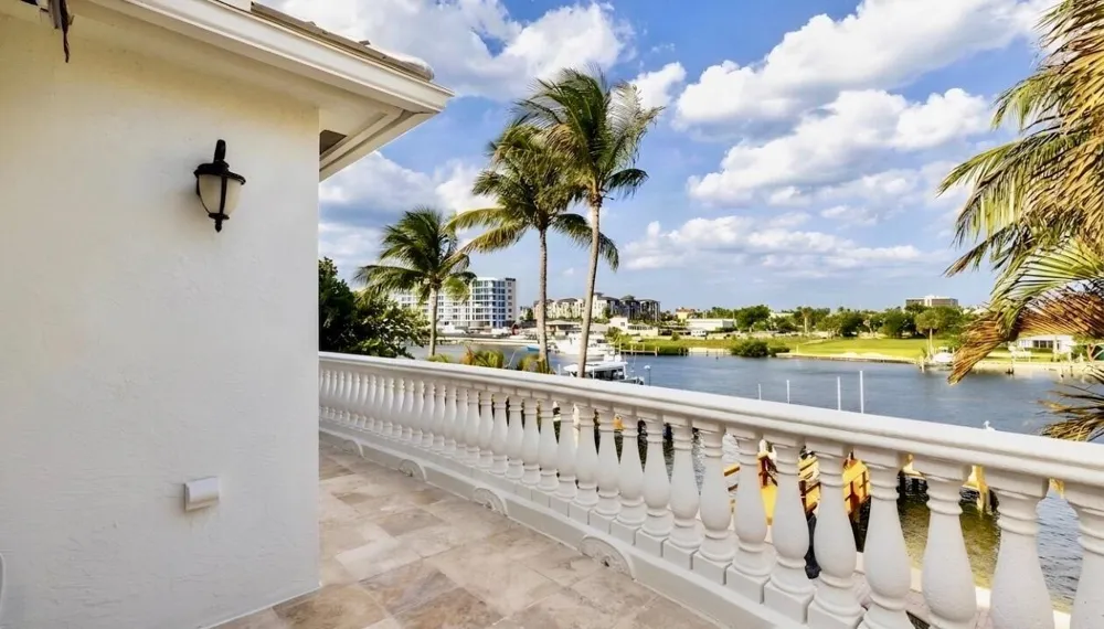 712 SANDY POINT LANE North Palm Beach, FL 33410
