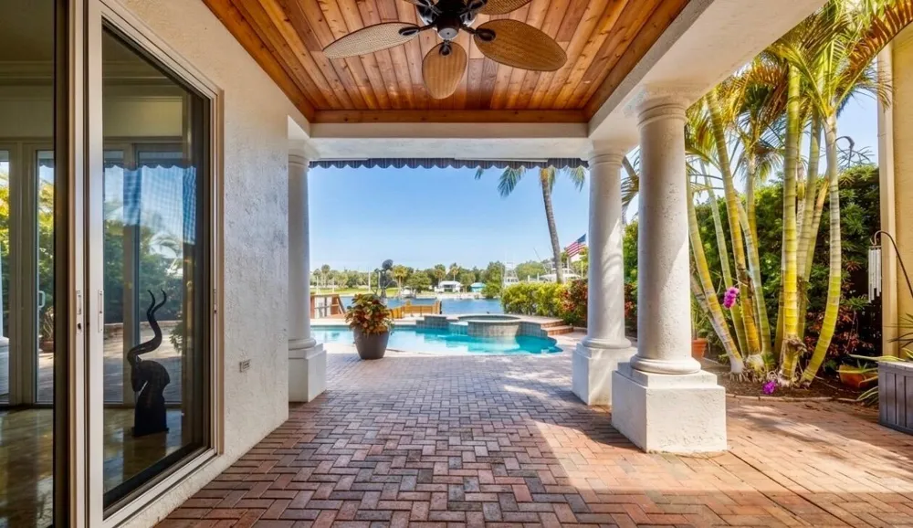 712 SANDY POINT LANE North Palm Beach, FL 33410