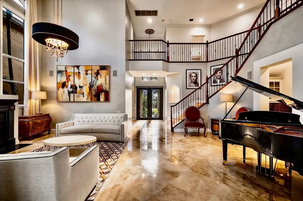 712 SANDY POINT LANE North Palm Beach, FL 33410