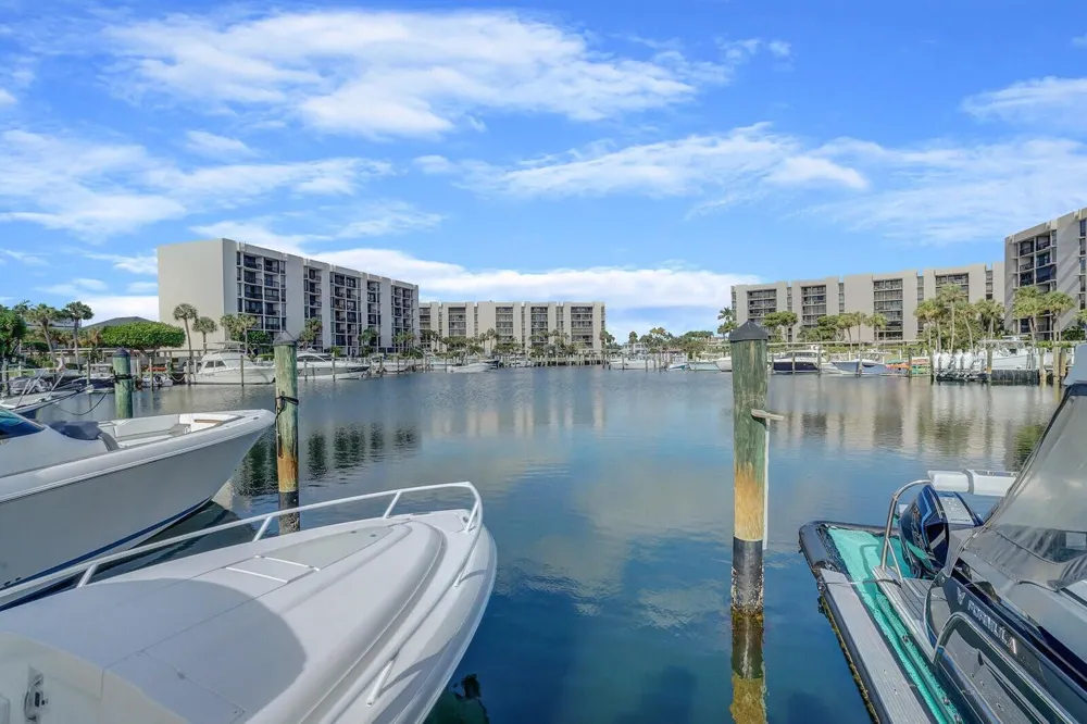 2727 Ocean Boulevard #A-203 Boca Raton, FL 33431