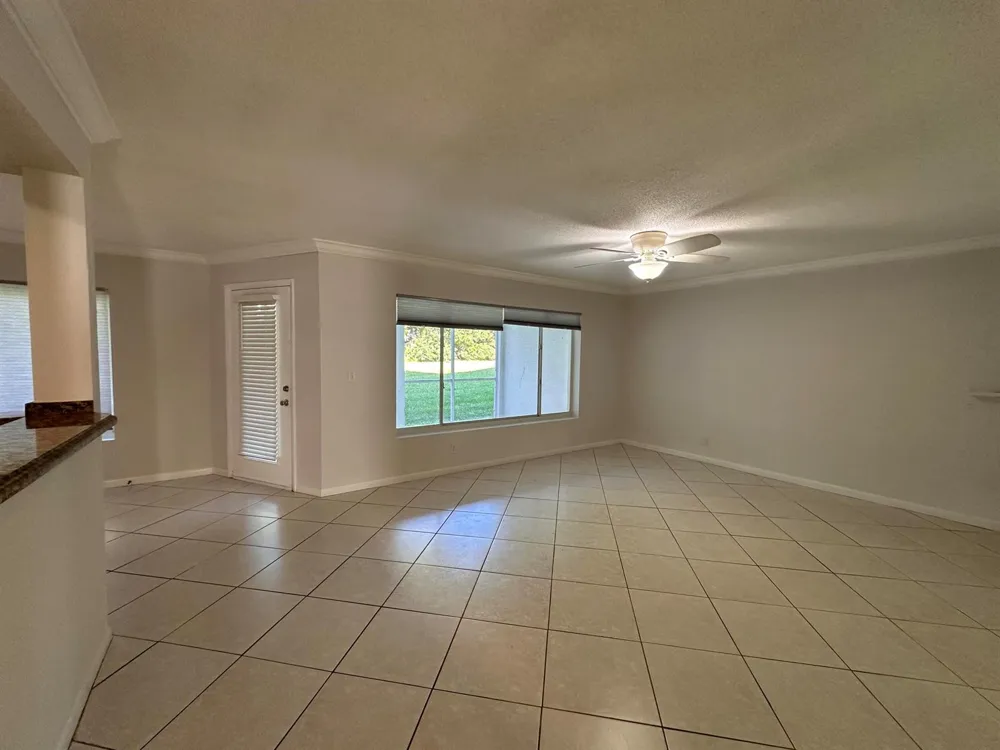 815 W BOYNTON BEACH BOULEVARD #16-104 Boynton Beach, FL 33426