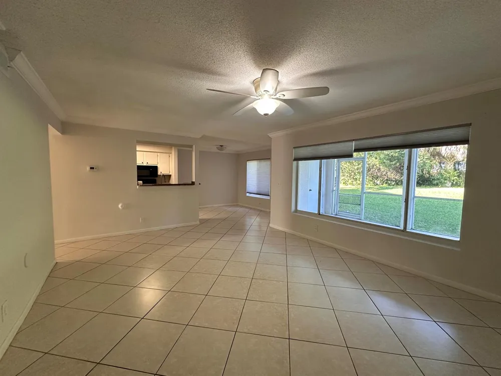 815 W BOYNTON BEACH BOULEVARD #16-104 Boynton Beach, FL 33426