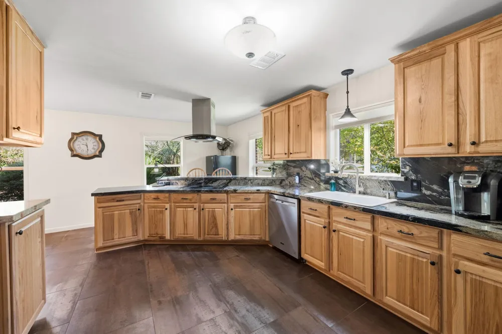 1202 Forest Cove Drive Kingwood, TX 77339