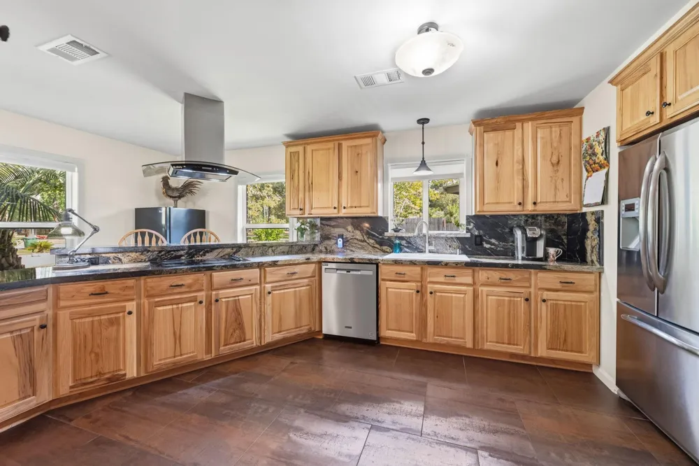 1202 Forest Cove Drive Kingwood, TX 77339