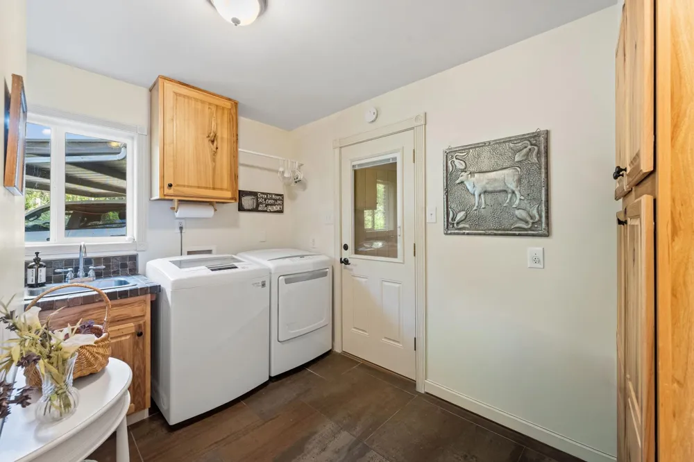 1202 Forest Cove Drive Kingwood, TX 77339
