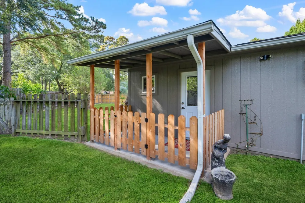 1202 Forest Cove Drive Kingwood, TX 77339