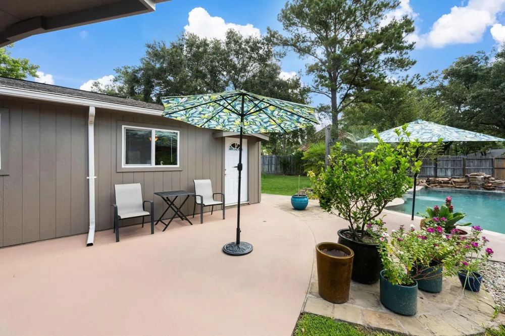 1202 Forest Cove Drive Kingwood, TX 77339