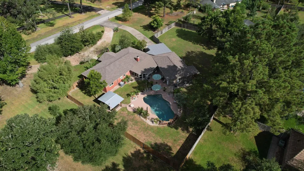 1202 Forest Cove Drive Kingwood, TX 77339