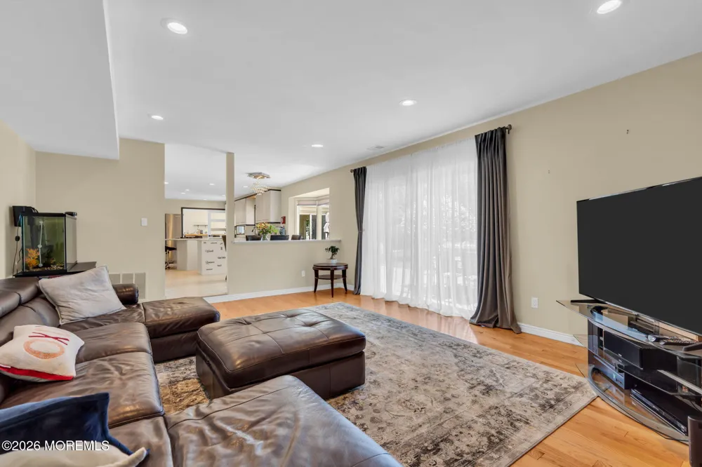 4 Plowshare Court Marlboro, NJ 07746