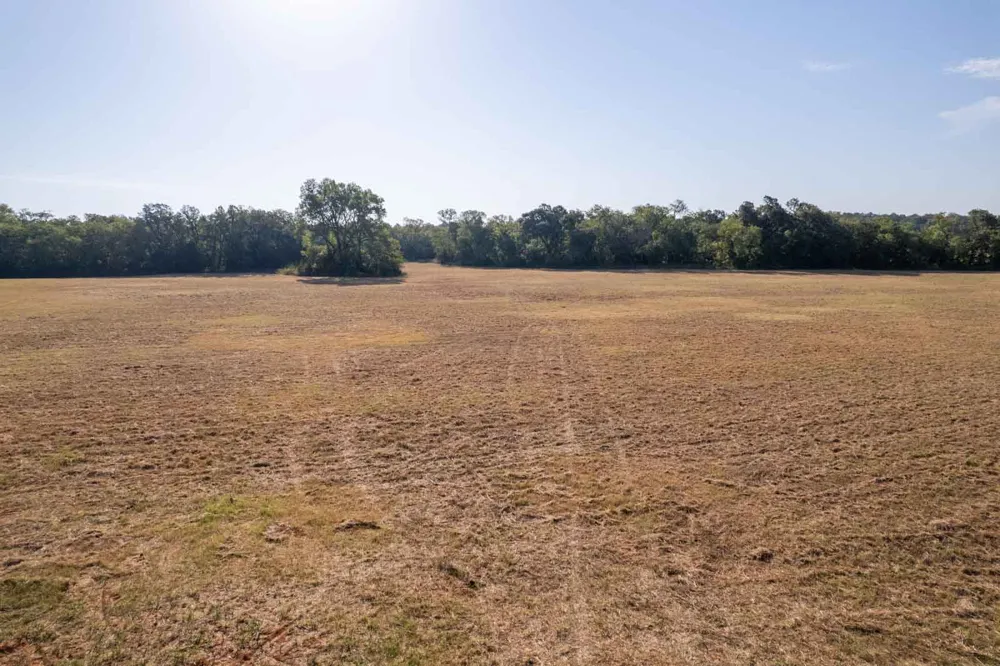 23 S Westminster Boulevard Guthrie, OK 73044