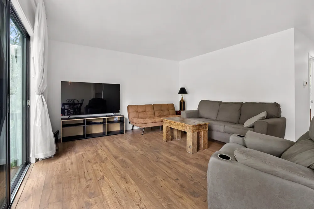 150 CARBERRY HILL COURT #D Kalamazoo Charter Township, MI 49006