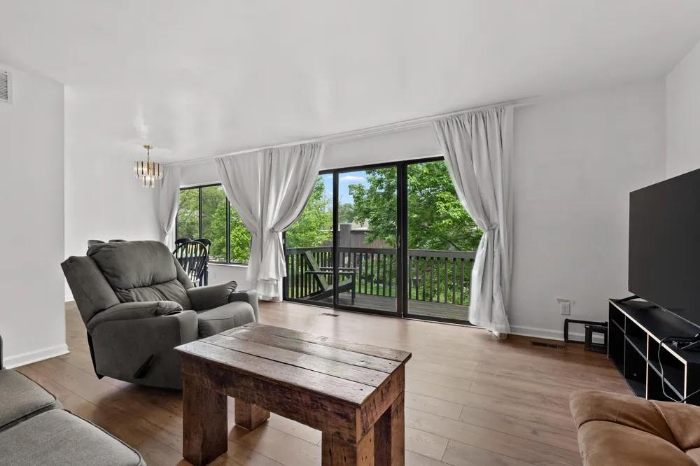 150 CARBERRY HILL COURT #D Kalamazoo Charter Township, MI 49006