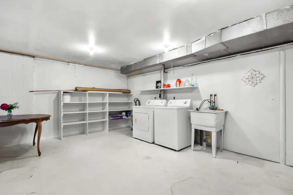 150 CARBERRY HILL COURT #D Kalamazoo Charter Township, MI 49006