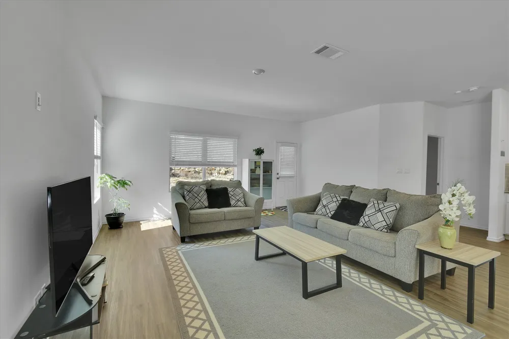 1621 Brueggerhoff Road Leander, TX 78641