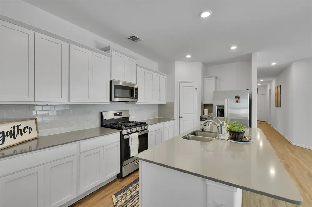 1621 Brueggerhoff Road Leander, TX 78641