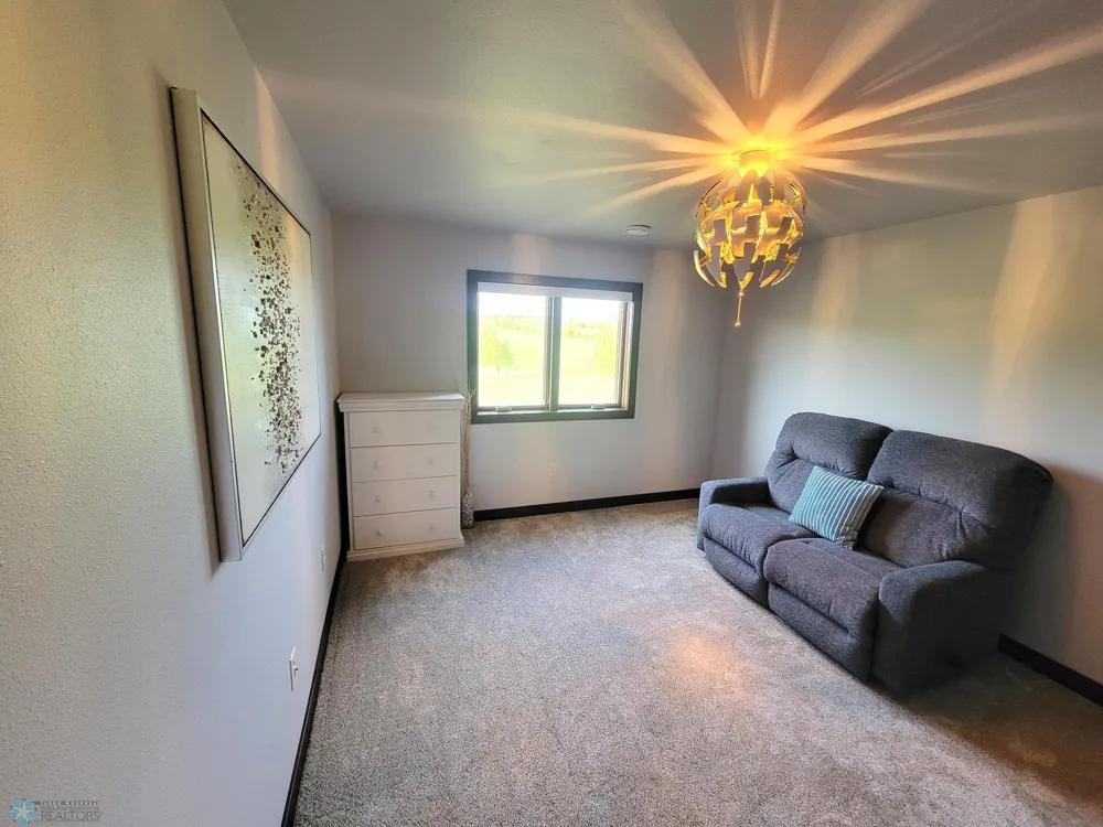 11003 Eagles Nest Court Audubon, MN 56511