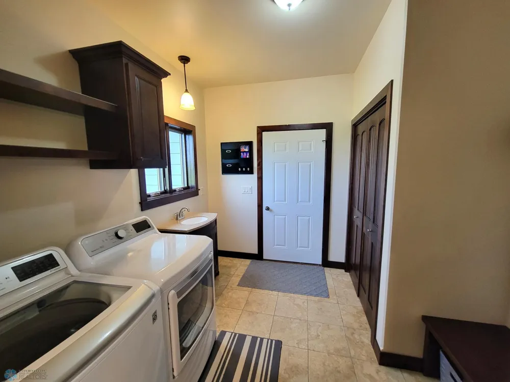 11003 Eagles Nest Court Audubon, MN 56511
