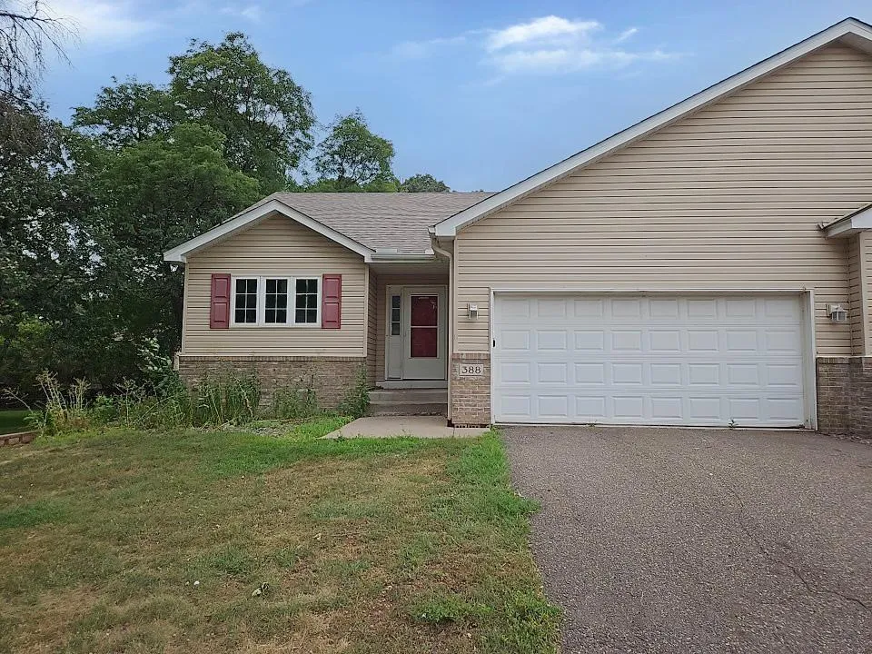 388 107th Lane NW Coon Rapids, MN 55448