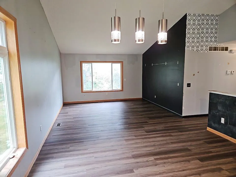 388 107th Lane NW Coon Rapids, MN 55448