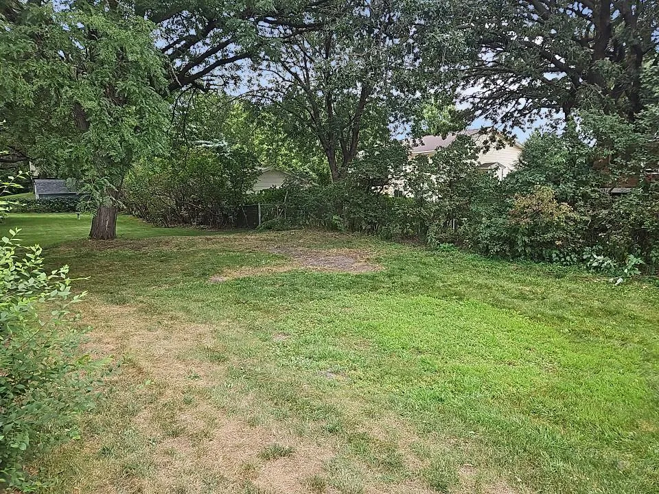 388 107th Lane NW Coon Rapids, MN 55448