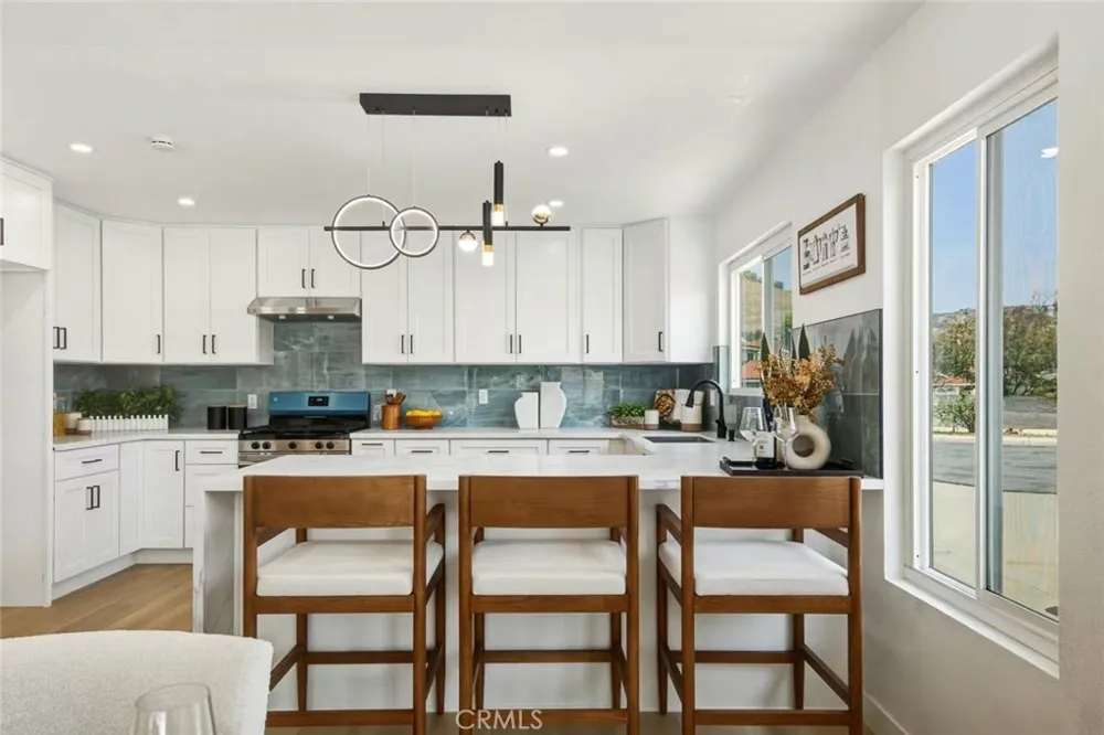 1356 Old Canyon Hacienda Heights, CA 91745