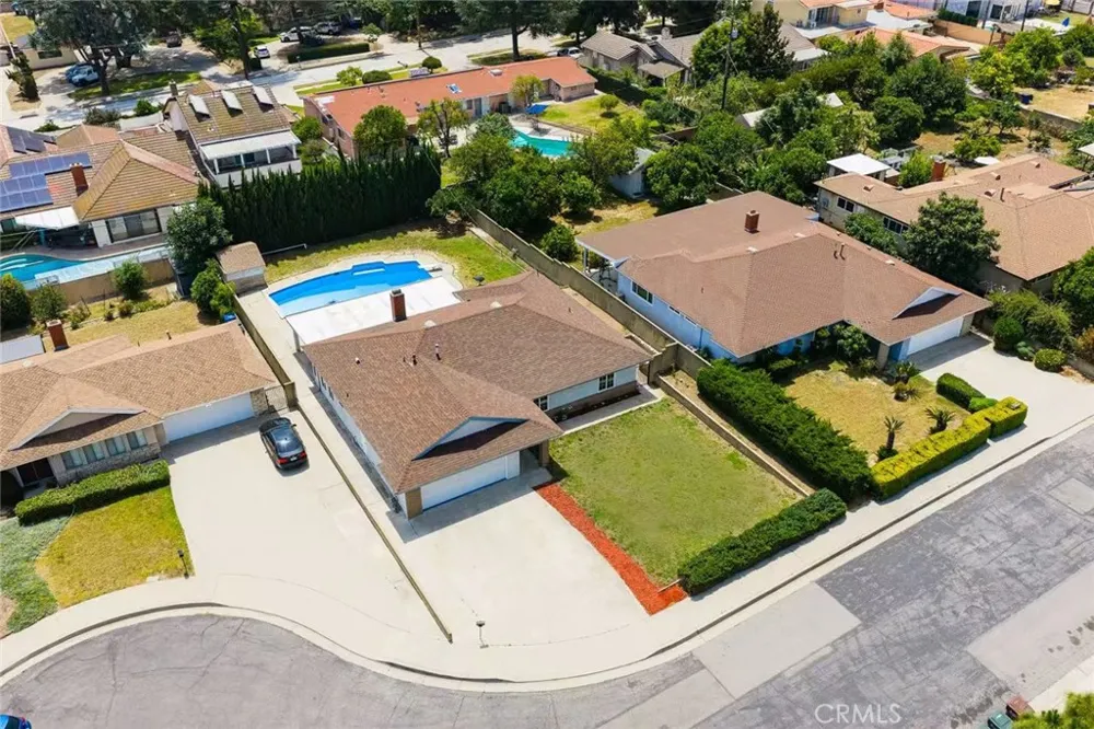 1356 Old Canyon Hacienda Heights, CA 91745