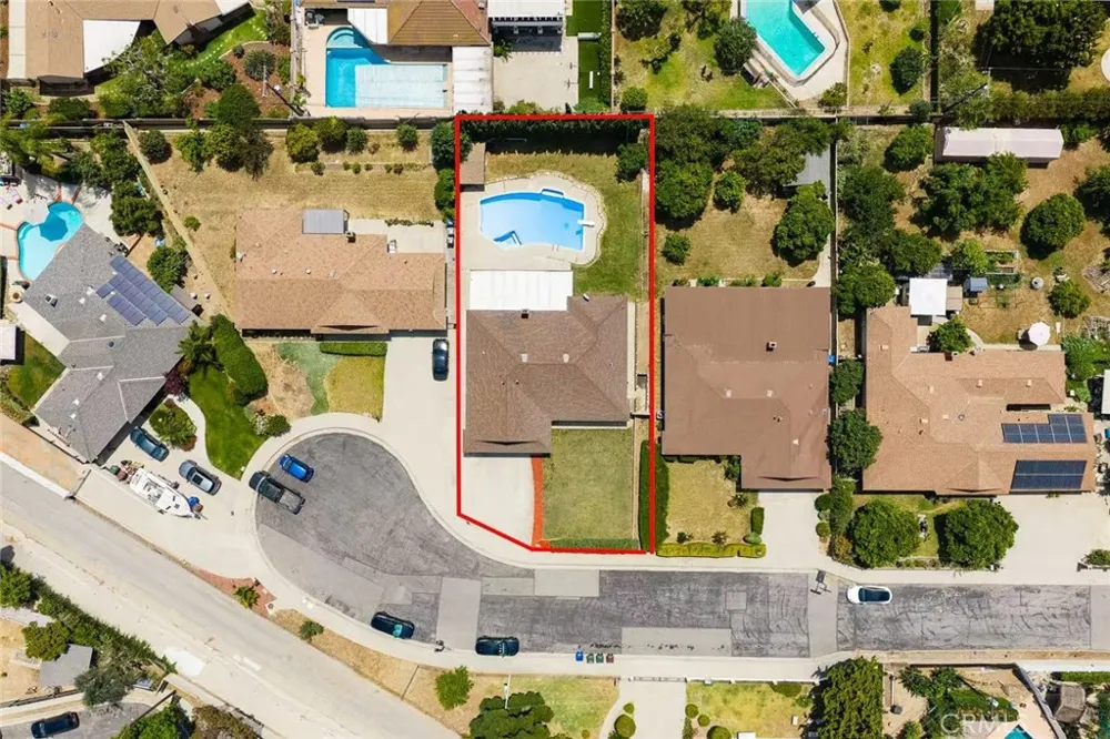1356 Old Canyon Hacienda Heights, CA 91745
