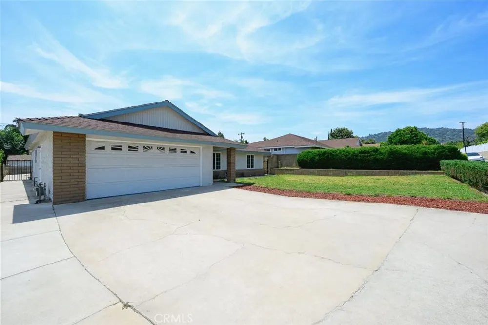 1356 Old Canyon Hacienda Heights, CA 91745