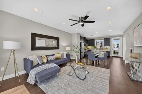 6018 Charlotte Drive