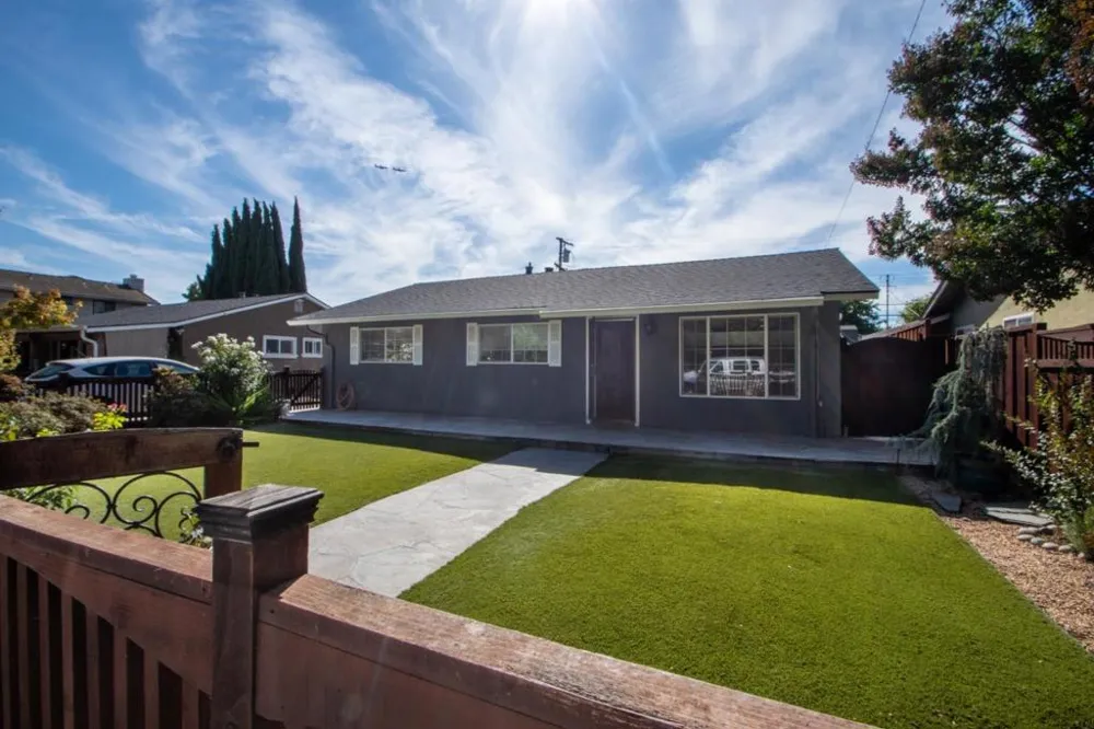3885 Maui Drive San Jose, CA 95111