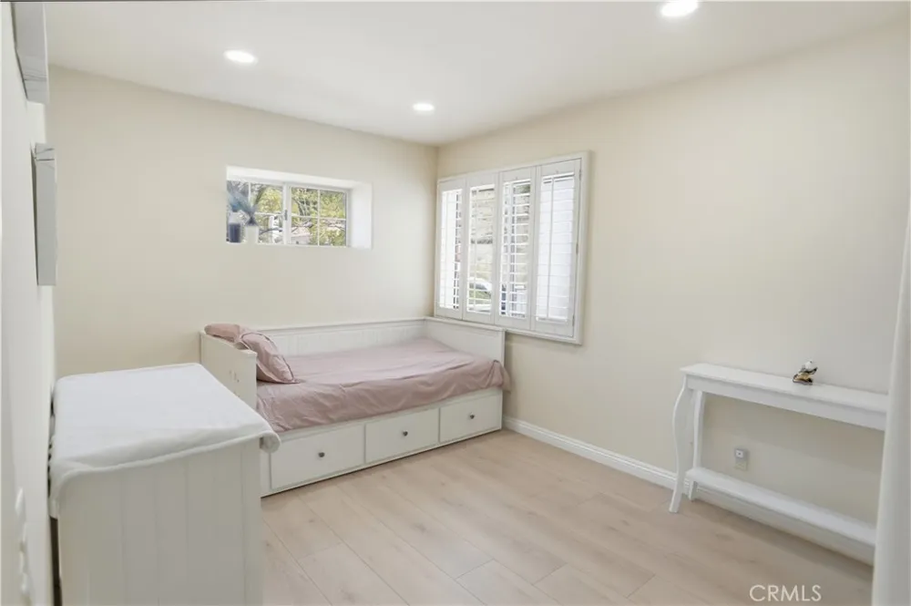 25550 Longfellow Place Stevenson Ranch, CA 91381