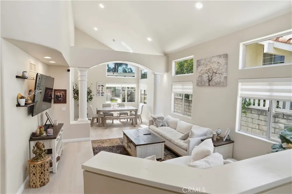 25550 Longfellow Place Stevenson Ranch, CA 91381