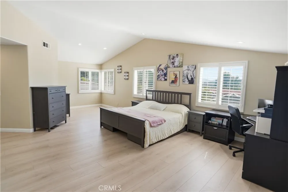 25550 Longfellow Place Stevenson Ranch, CA 91381