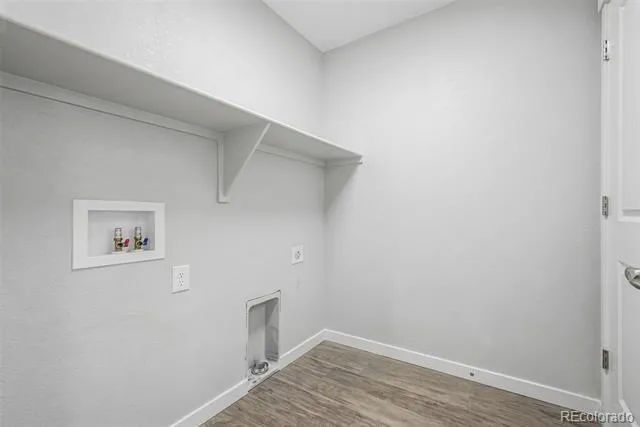 9729 Albion Lane Denver, CO 80229