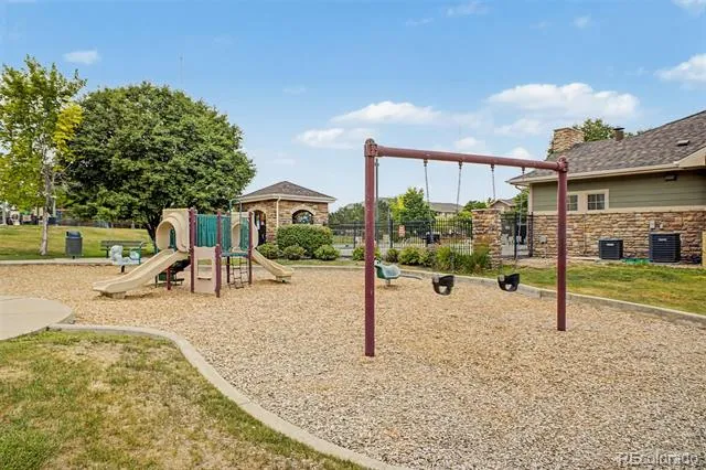 9729 Albion Lane Denver, CO 80229