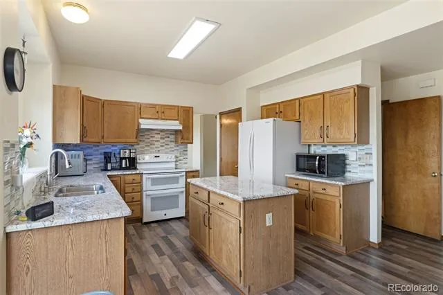 1547 Chesham Circle Colorado Springs, CO 80907