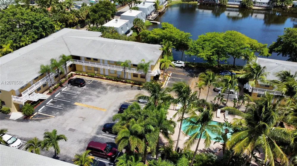 4050 NE 12th Ter #11-1 Oakland Park, FL 33334