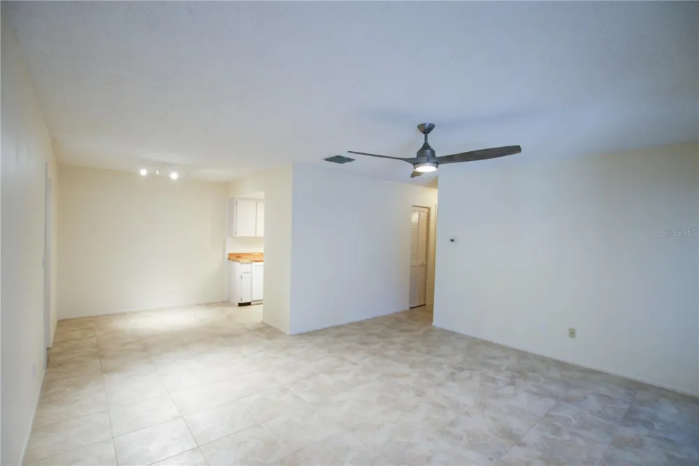 2360 SHELLY DRIVE #B Palm Harbor, FL 34684