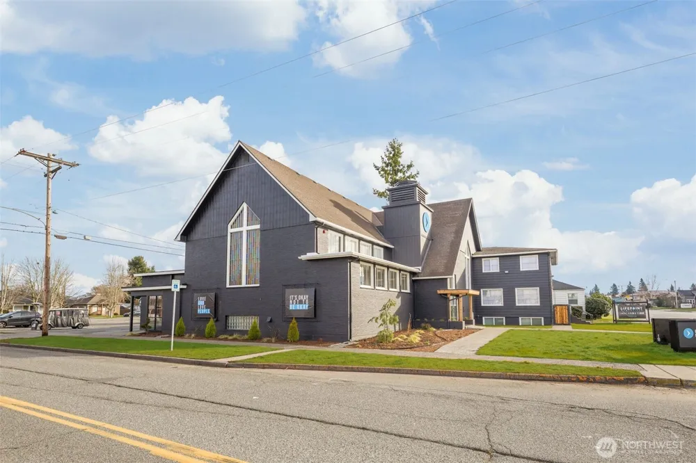 1607 4th Street Marysville, WA 98270