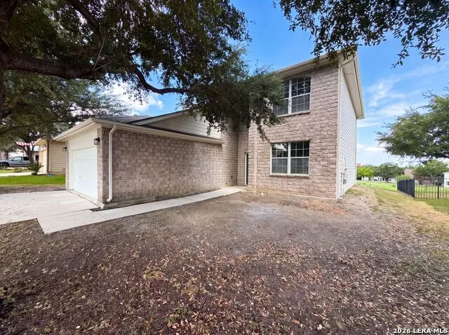 3765 Columbia Cibolo, TX 78108