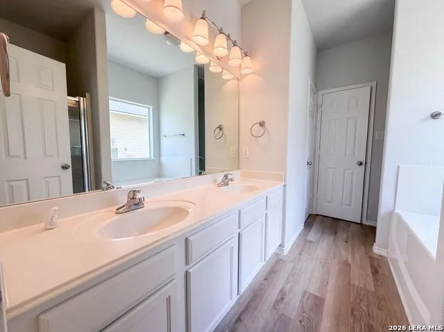 3765 Columbia Cibolo, TX 78108